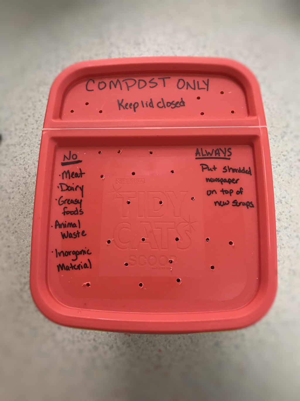 compost only reminder on lid